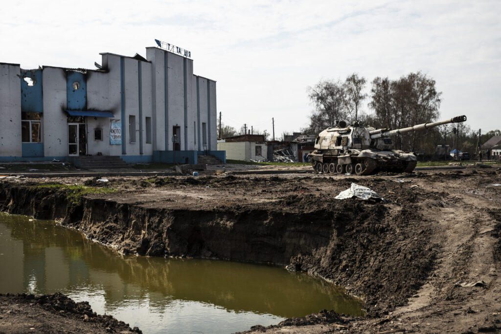 destroyed city russian s war ukraine